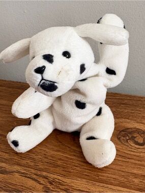 RETIRED 1996 TY Beanie Baby - DOTTY the Dalmatian Dog toy - Collector Item
